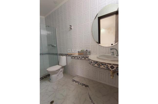 Casas, Alquiler, Ciudad Jardín - $10.000.000