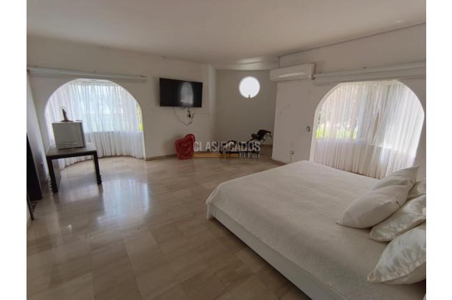 Casas, Alquiler, Ciudad Jardín - $10.000.000