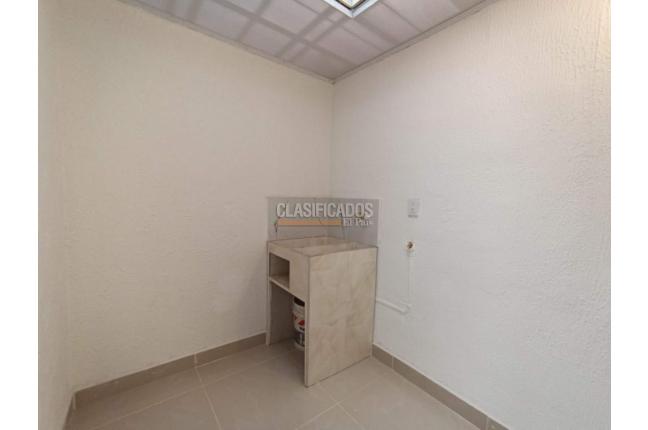 Apartamentos, Alquiler, Álamos - $900.000