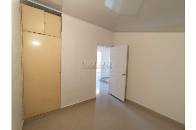 Apartamentos, Alquiler, Álamos - $900.000