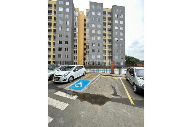 Apartamentos, Alquiler en Yumbo
