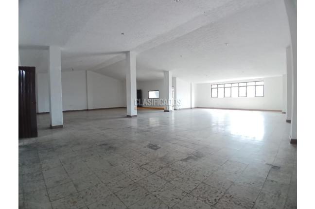 Locales y Bodegas, Alquiler, Obrero - $3.200.000