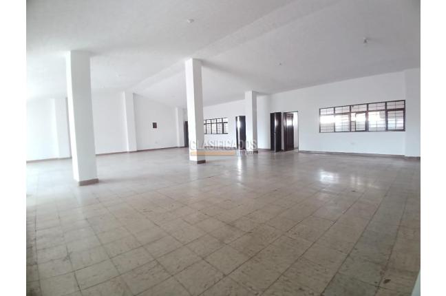 Locales y Bodegas, Alquiler, Obrero - $3.200.000