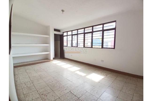 Locales y Bodegas, Alquiler, Obrero - $3.200.000