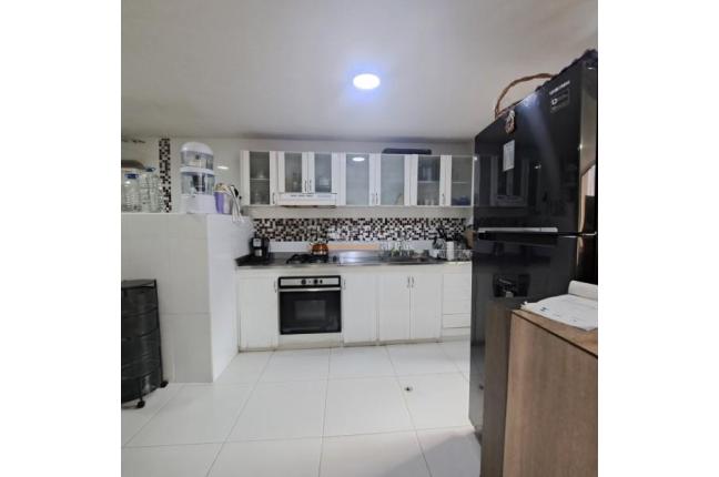 Apartamentos, Venta, Miraflores - $400.000.000