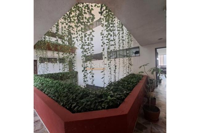 Apartamentos, Venta, Miraflores - $400.000.000