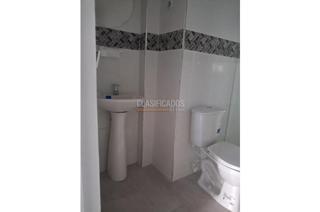 Apartaestudios, Alquiler, Salomia - $750.000