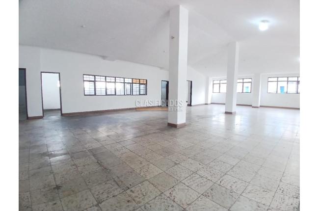 Locales y Bodegas, Alquiler, Obrero - $3.200.000