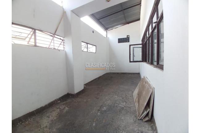 Locales y Bodegas, Alquiler, Obrero - $3.200.000