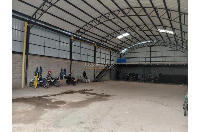 Locales y Bodegas, Venta en Acopi