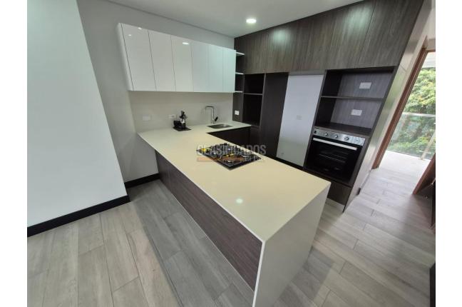 Apartamentos, Alquiler, Arboleda - $3.500.000