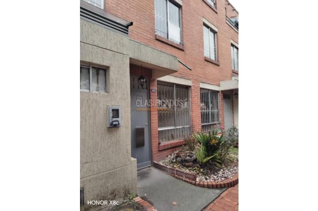 Casas, Venta, Bogotá - $450.000.000