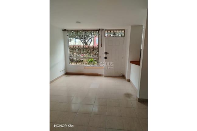 Casas, Venta, Bogotá - $450.000.000