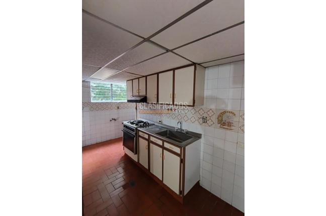 Apartamentos, Alquiler, Cuarto de Legua - $1.700.000