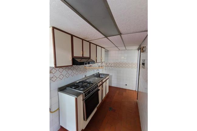 Apartamentos, Alquiler, Cuarto de Legua - $1.700.000