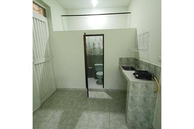 Apartaestudios, Alquiler en San Bosco