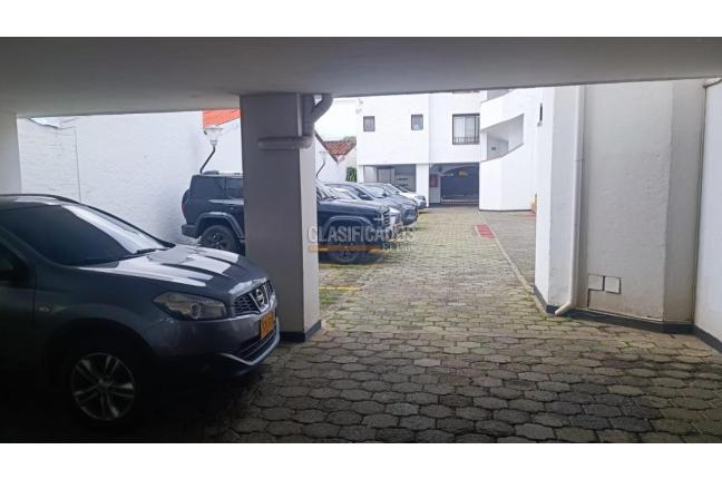 Apartamentos, Venta, Las Quintas de Don Simón - $330.000.000