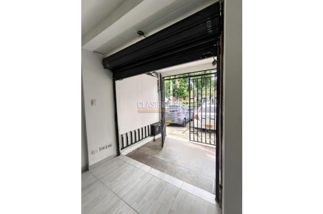 Locales y Bodegas, Alquiler, Villa del Prado - $1.200.000