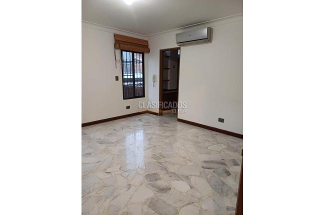 Apartamentos, Venta, Miraflores - $460.000.000