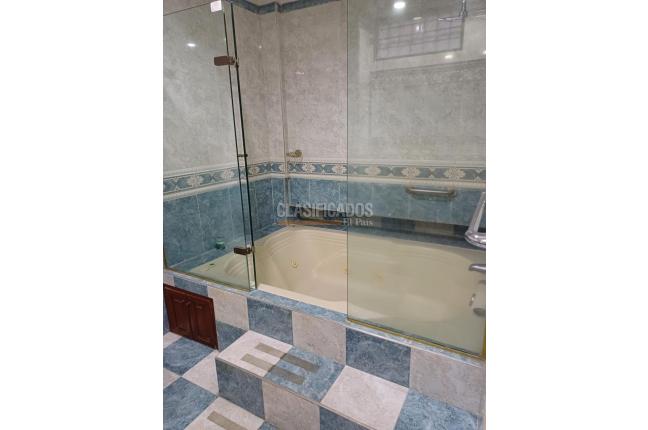 Apartamentos, Venta, Miraflores - $460.000.000