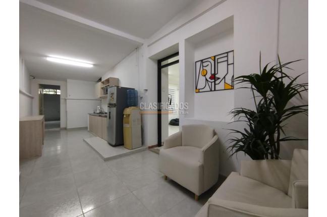 Oficinas y Consultorios, Alquiler, La Flora - $4.700.000