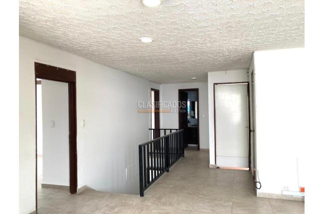 Locales y Bodegas, Alquiler, San Vicente - $2.900.000