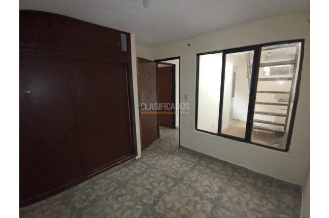 Casas, Alquiler, 20 de Julio - $1.100.000