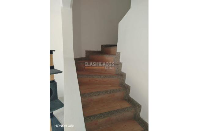 Casas, Alquiler, Bogotá - $2.400.000