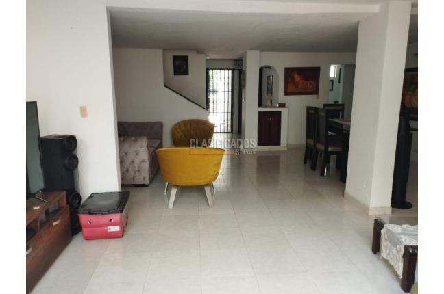 Casas, Venta, La Cascada - $740.000.000