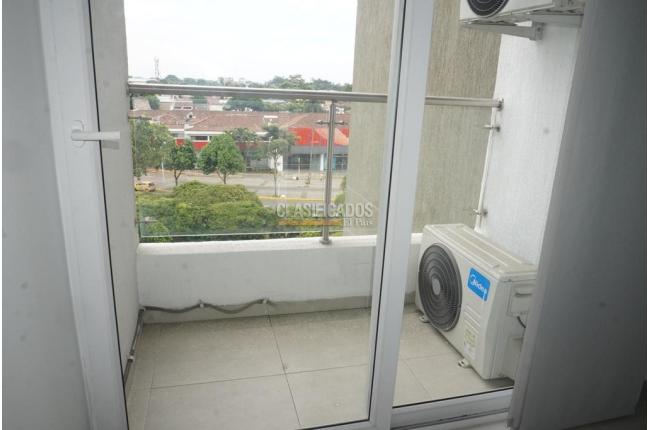 Apartaestudios, Alquiler, La Flora - $2.100.000