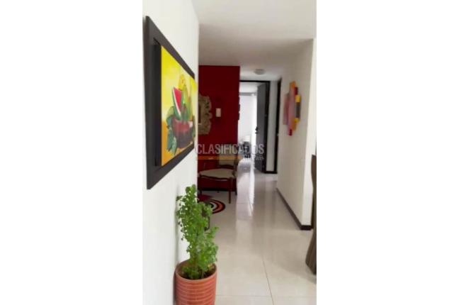 Apartamentos, Venta en Valle del Lili