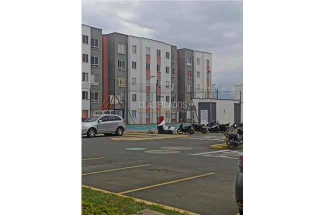 Apartamentos, Venta en Potrero Grande