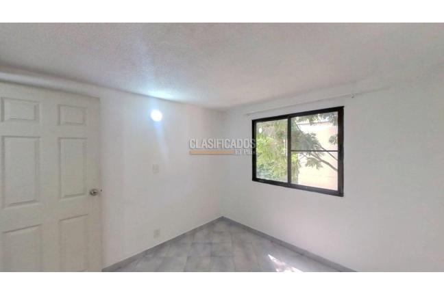 Apartamentos, Venta en Cañaverales
