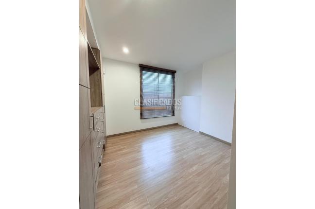 Apartamentos, Alquiler, Santa Isabel - $2.700.000