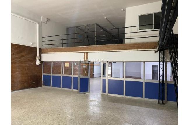 Locales y Bodegas, Alquiler, Obrero - $8.211.000