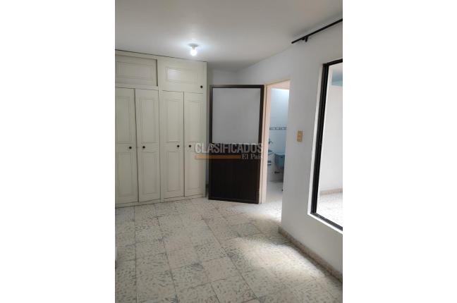 Apartamentos, Alquiler, Ciudad Córdoba - $700.000