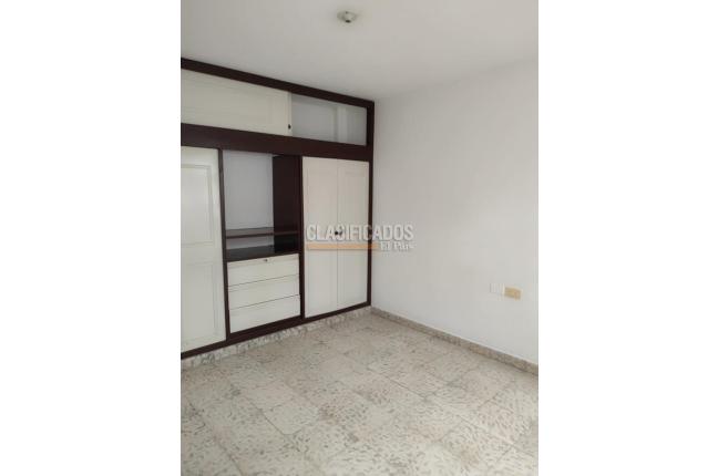 Apartamentos, Alquiler, Ciudad Córdoba - $700.000