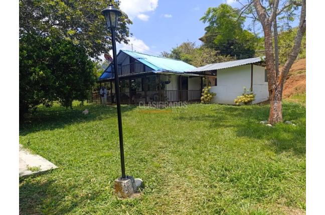 Fincas y Casas Campestres, Venta en La Cumbre