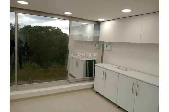 Oficinas y Consultorios, Alquiler en Bogotá