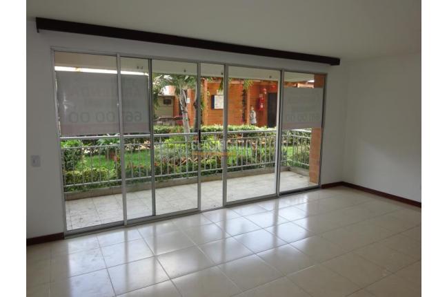 Apartamentos, Alquiler en La Hacienda