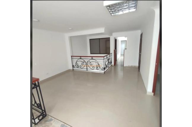 Casas, Alquiler, Tequendama - $9.000.000