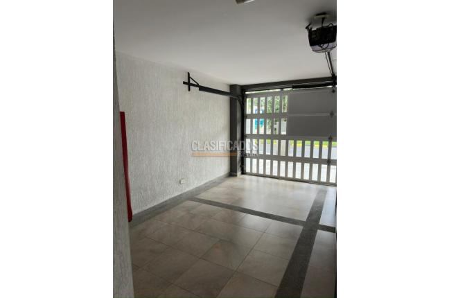 Apartamentos, Alquiler, El Ingenio - $3.200.000