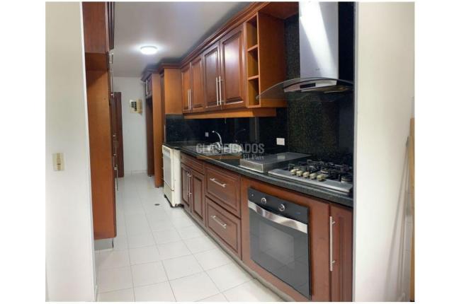 Apartamentos, Venta, Cristales - $590.000.000