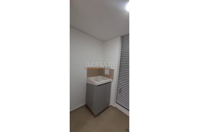 Apartamentos, Alquiler, Ciudad Pacifica - $1.300.000