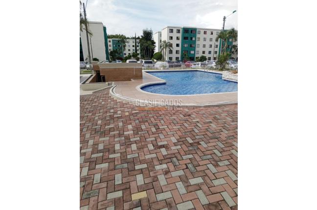 Apartamentos, Venta en Cañaverales