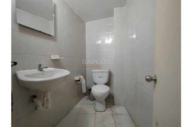 Locales y Bodegas, Alquiler, Manzanares - $12.000.000