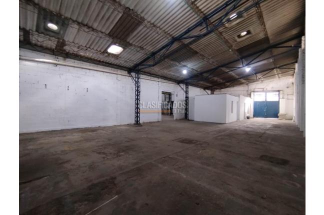 Locales y Bodegas, Alquiler, Manzanares - $12.000.000