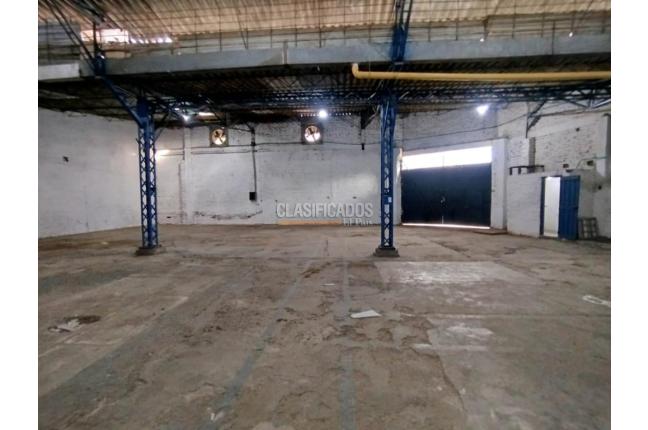 Locales y Bodegas, Alquiler, Manzanares - $12.000.000