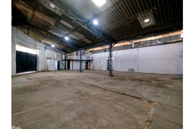 Locales y Bodegas, Alquiler, Manzanares - $12.000.000