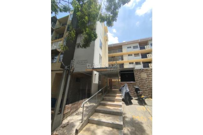 Apartamentos, Alquiler en El Refugio